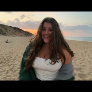 Meet your Posher, Allison